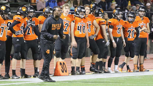 Jamal Jones photo Ray Hamill : HumboldtSports.com
